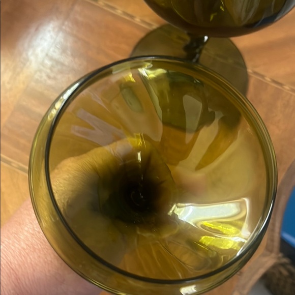 Vintage Elegant Olive Green Glass Jar with Decorative Lid - Picture 5 of 7